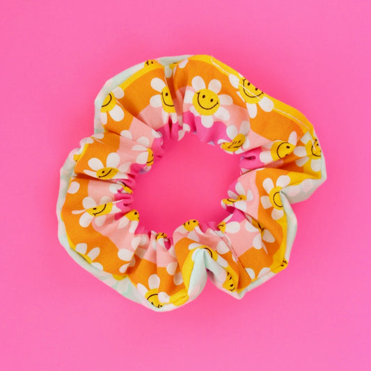 Daisy Dreams Scrunchie